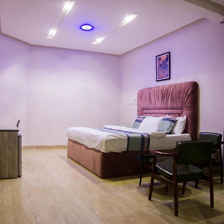 Vibes Suites Kaba Kültér fotó