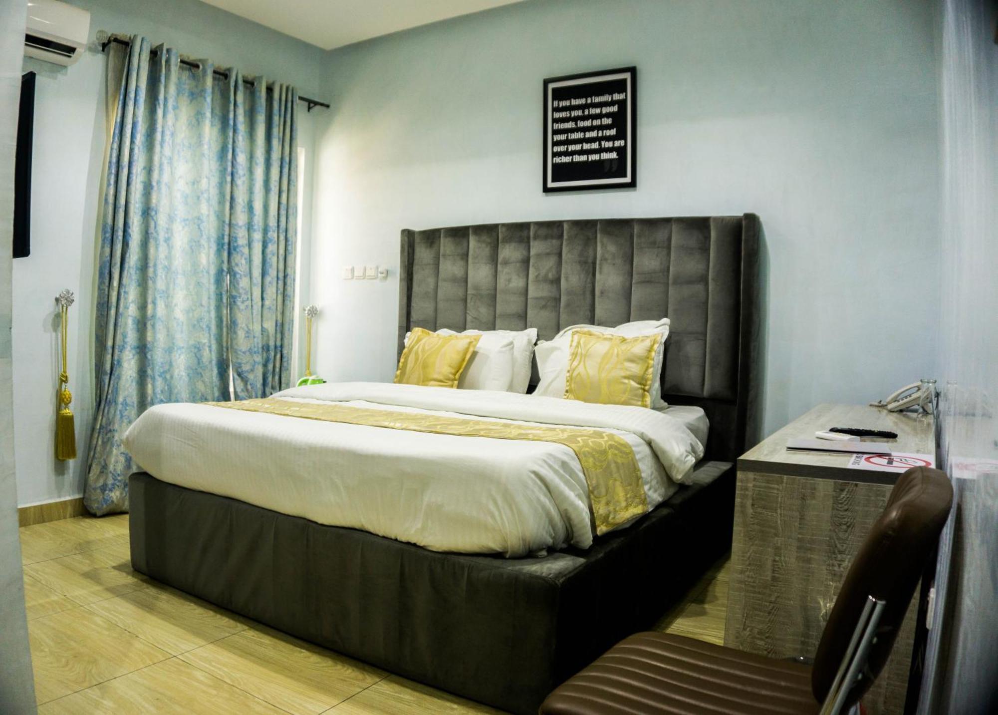 Vibes Suites Kaba Kültér fotó