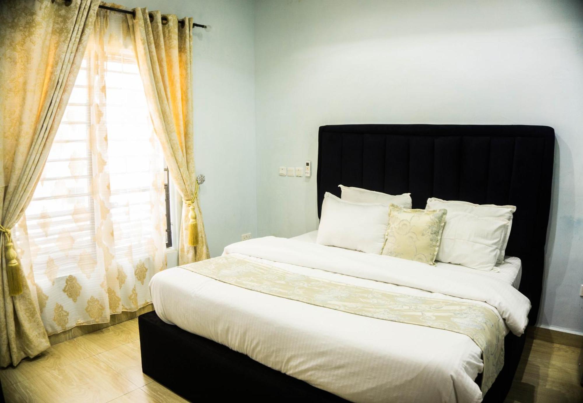 Vibes Suites Kaba Kültér fotó
